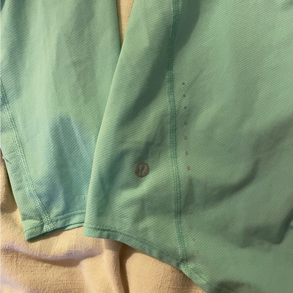 Lululemon running long sleeve top - Picture 2 of 2